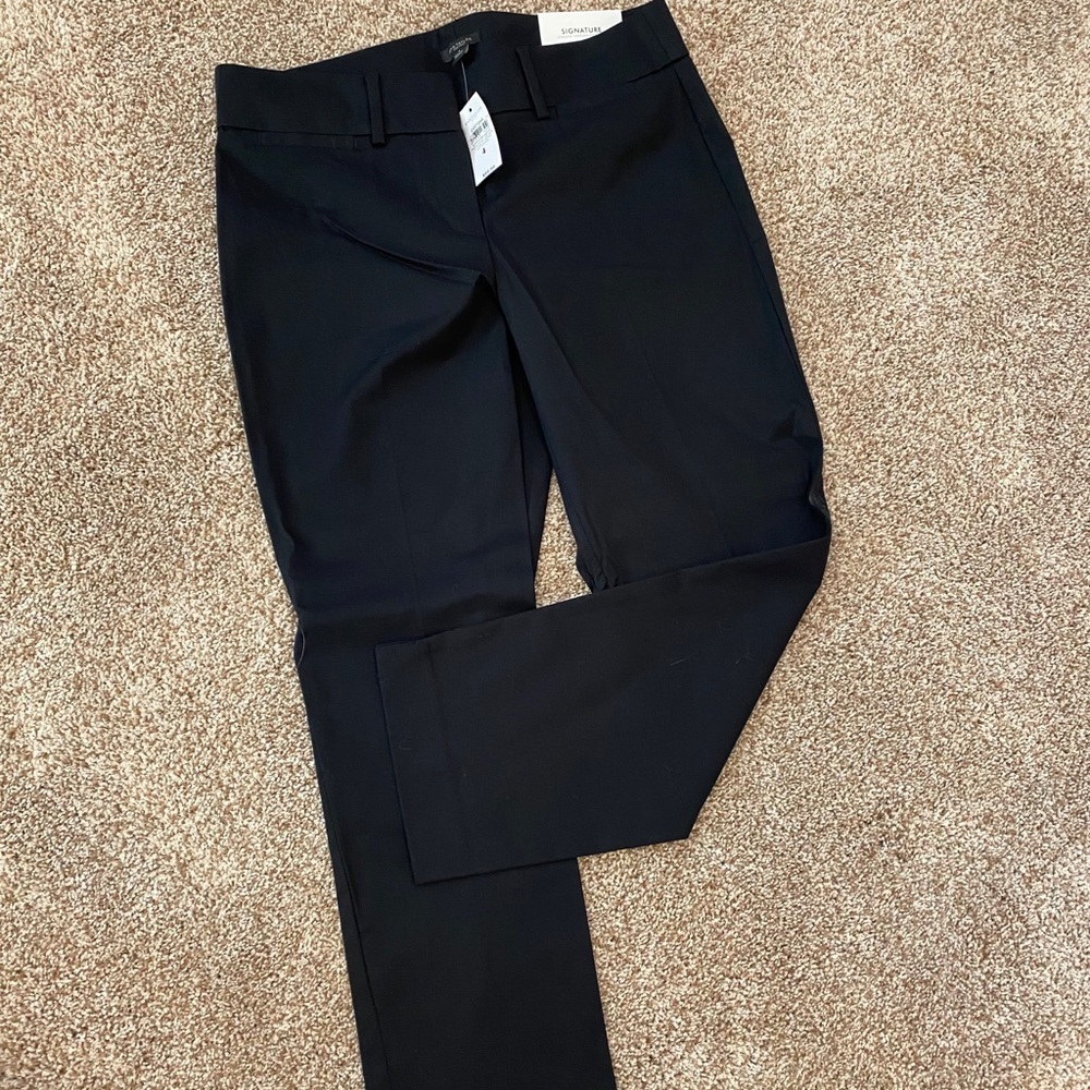 NWT Ann Taylor Crop pants